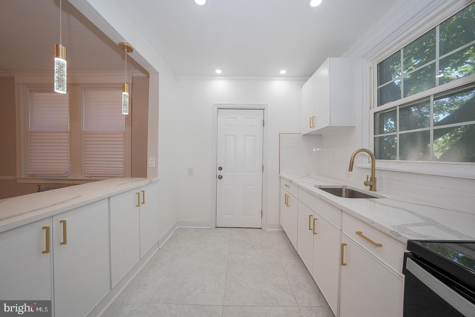 COBBS CREEK - Residential
