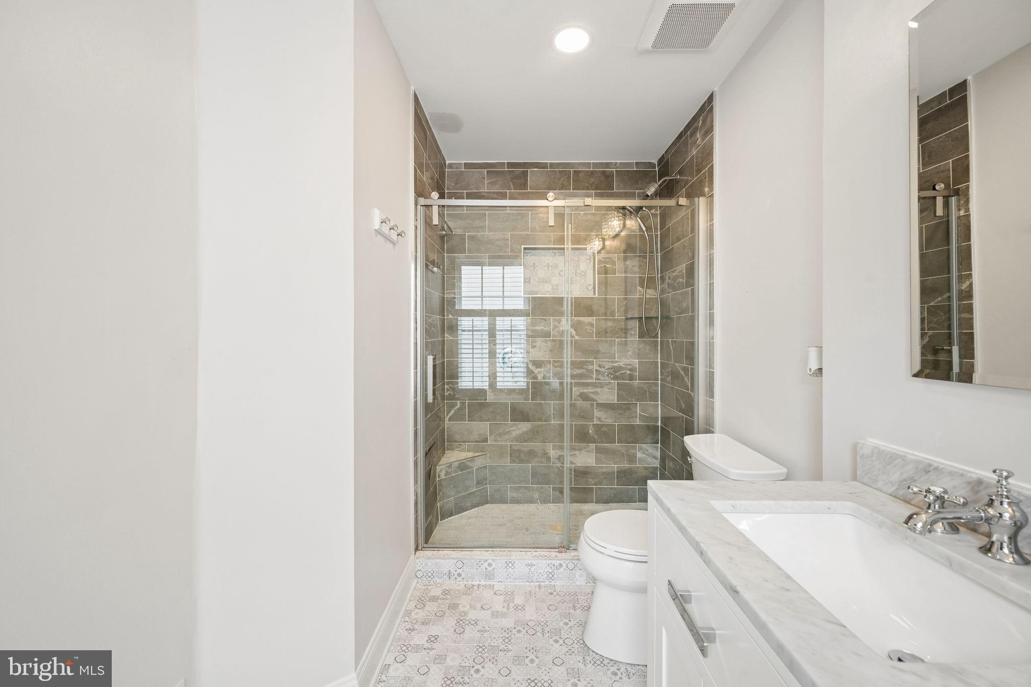 LENNOX PARK - Residential