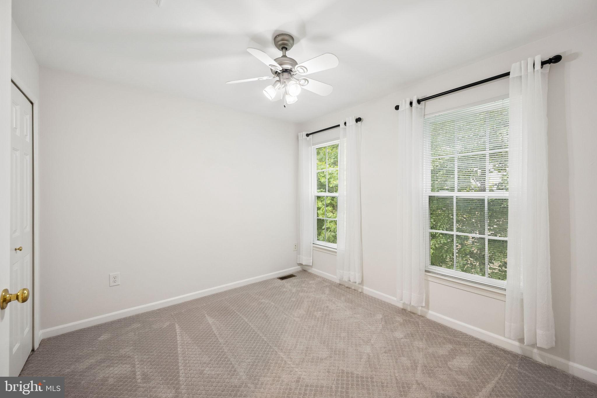 LENNOX PARK - Residential