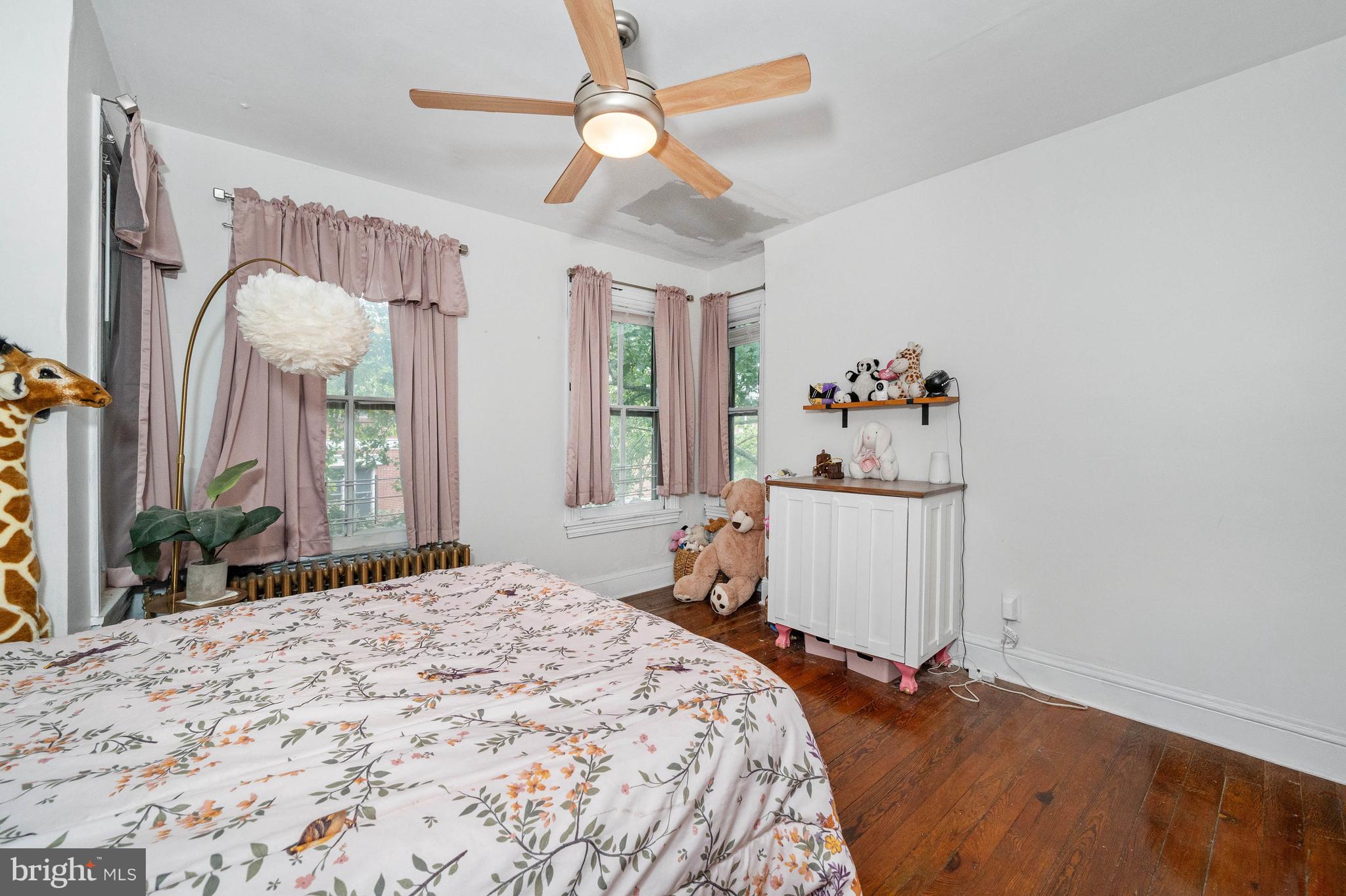 TRINITY VICINITY - Residential