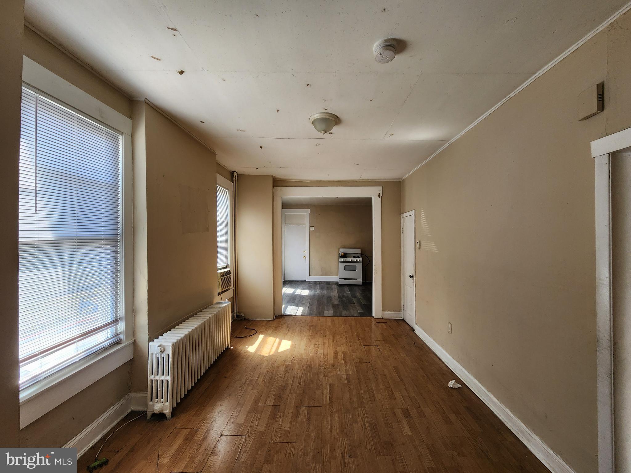 MADISON EASTEND - Residential