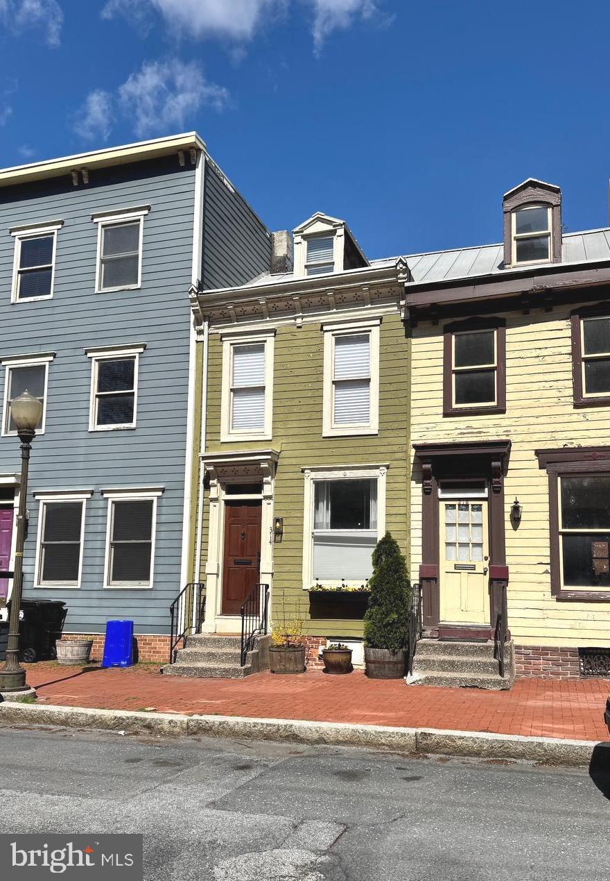 MIDTOWN - Residential