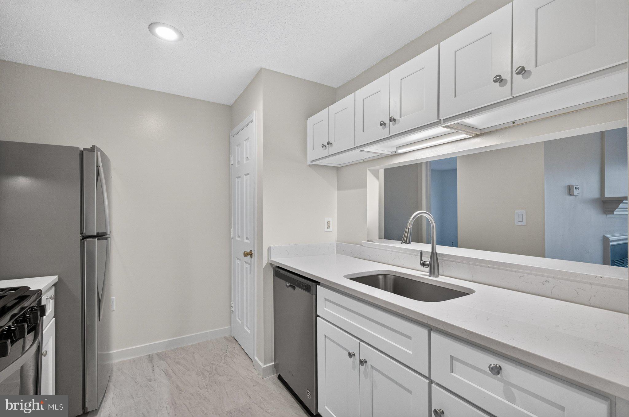 ASHBURN FARM - Residential