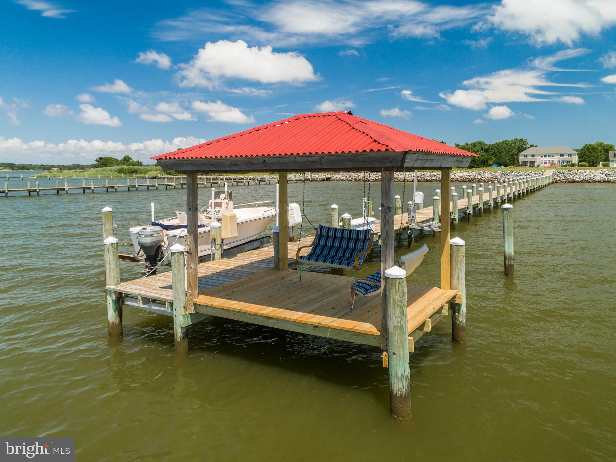 GOOSE POINT ESTATES - Residential