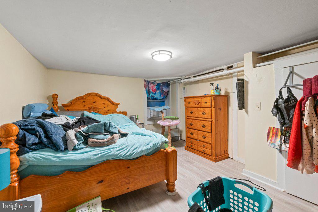 CHARLES VILLAGE - Residential Income