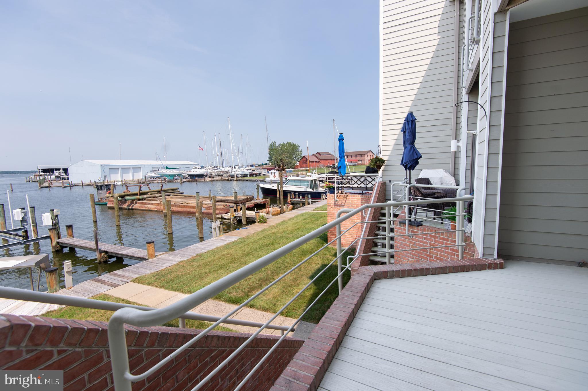 CAMBRIDGE LANDING - Residential