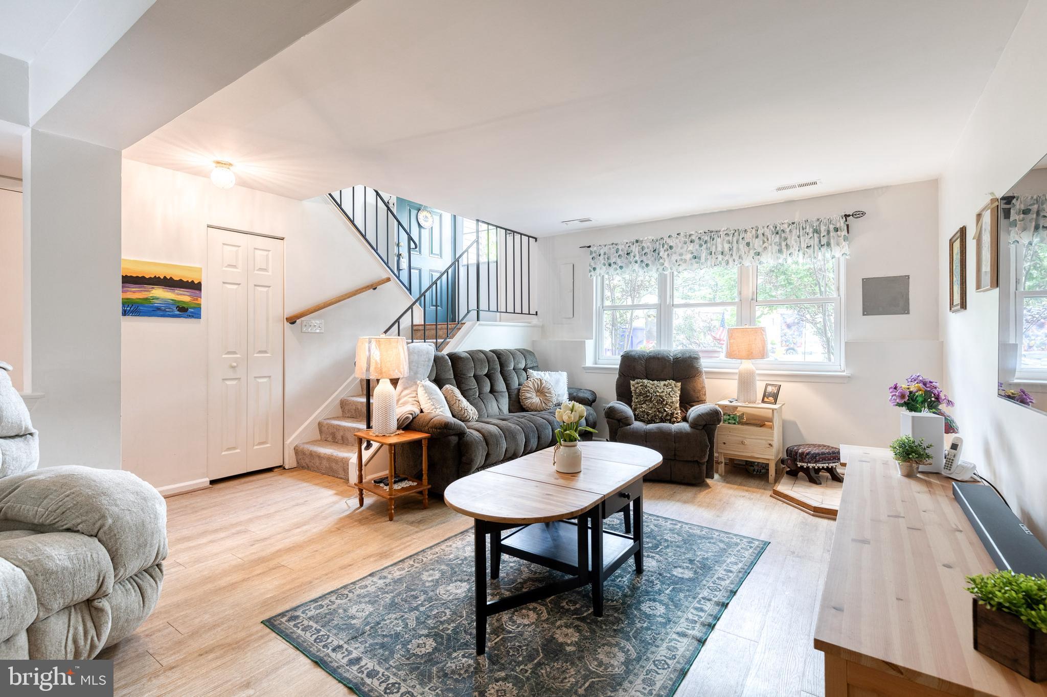 CASTLEMILL - Residential