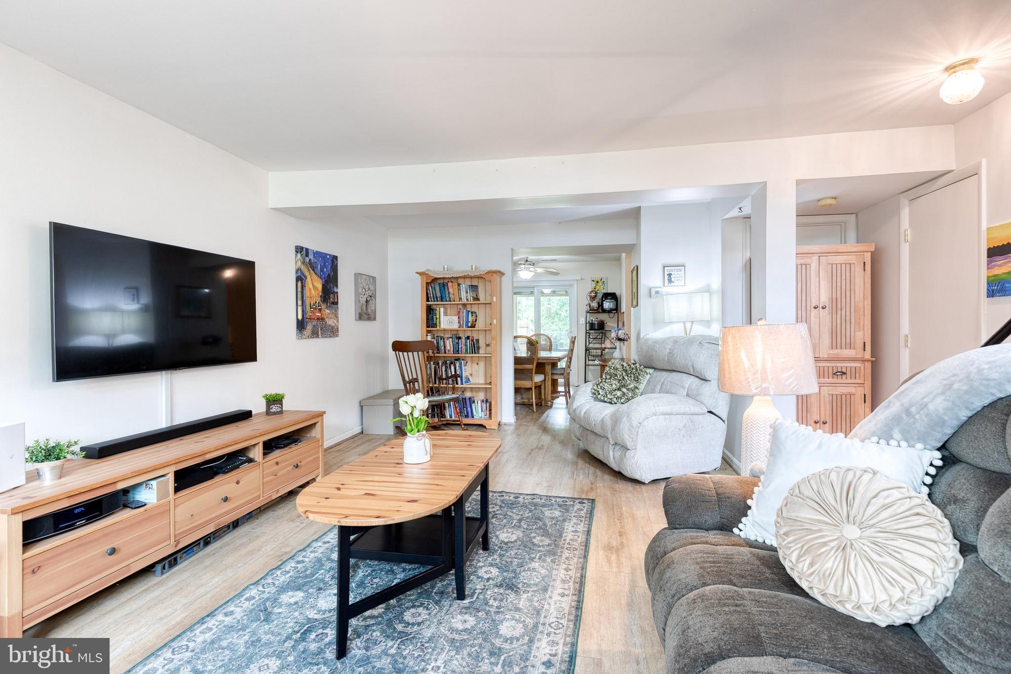 CASTLEMILL - Residential