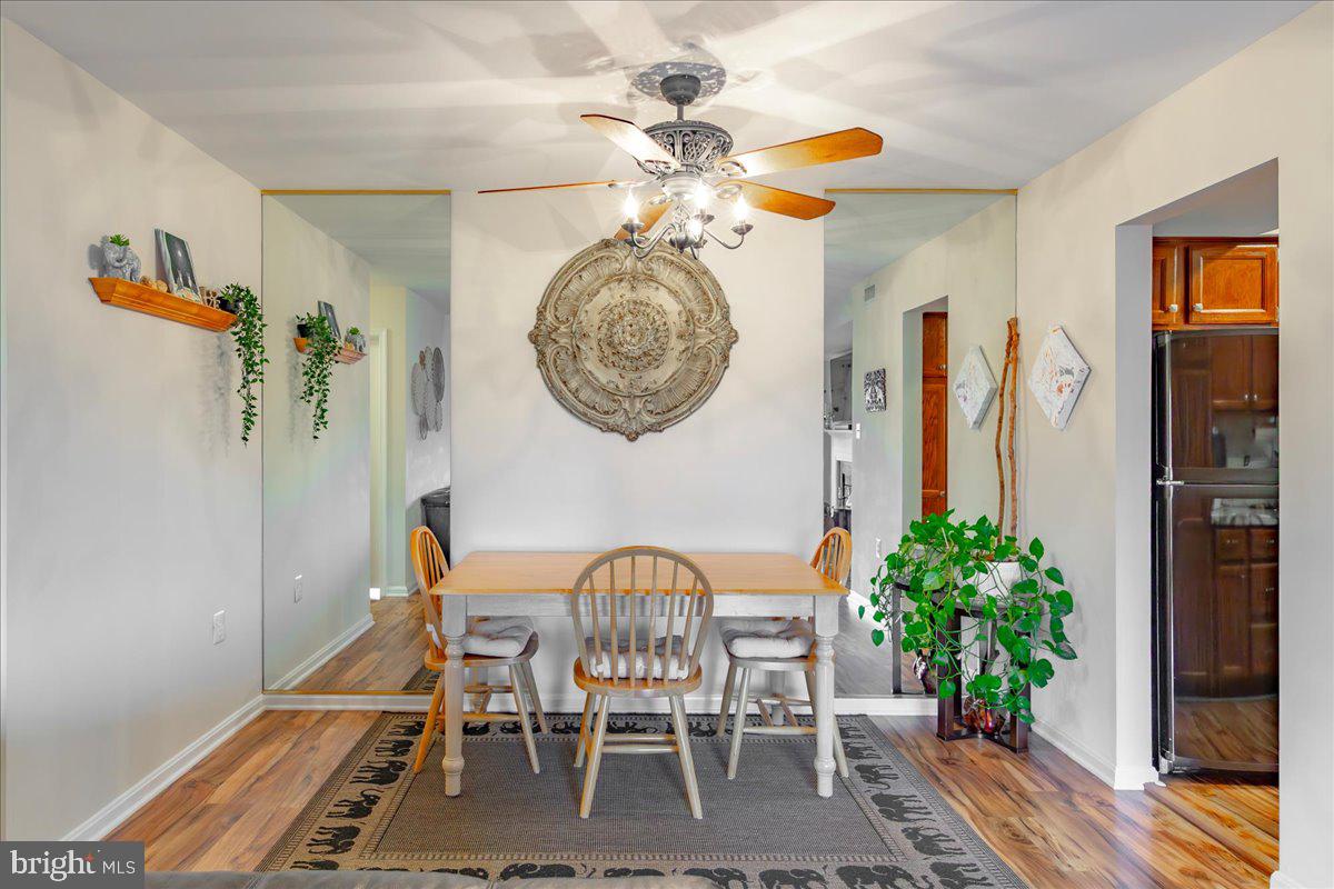 ROLLINGWOOD - Residential