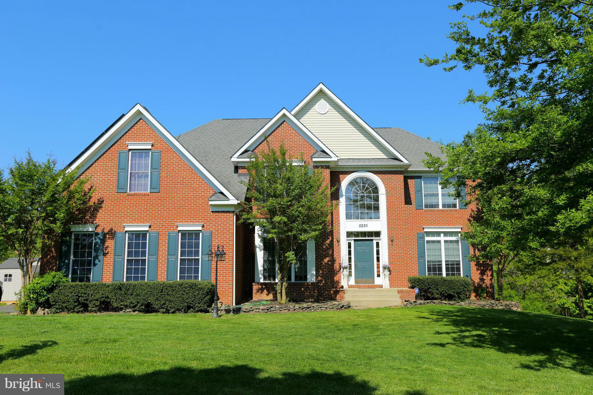 Gorgeous Colonial in Mallard's Pond. NO HOA! Every mechanic, boater or camping family's dream. RV pad with gravel, 2 sheds, partial fenced in yard, master bdrm trae ceiling, propane fireplace, sep soaking tub, shower, 2 walk-ins, Heated floors in kitchen and family room, Custom paint through out, Geo thermal heating & air system, spacious bdrms, Jack & Jill bath, 3 car garage & sprawling trex deck