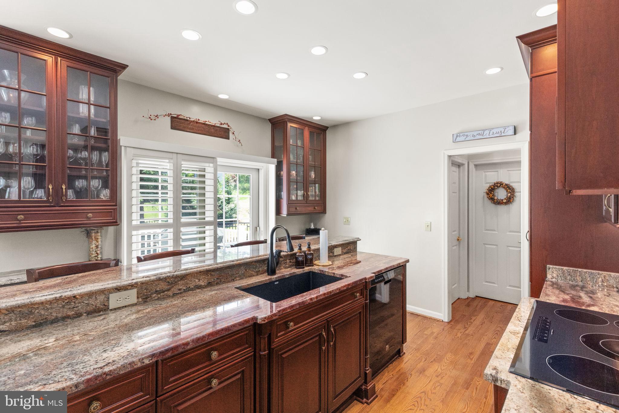 SABLE WOODS - Residential