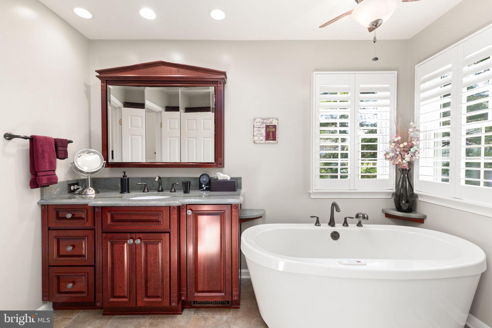 SABLE WOODS - Residential