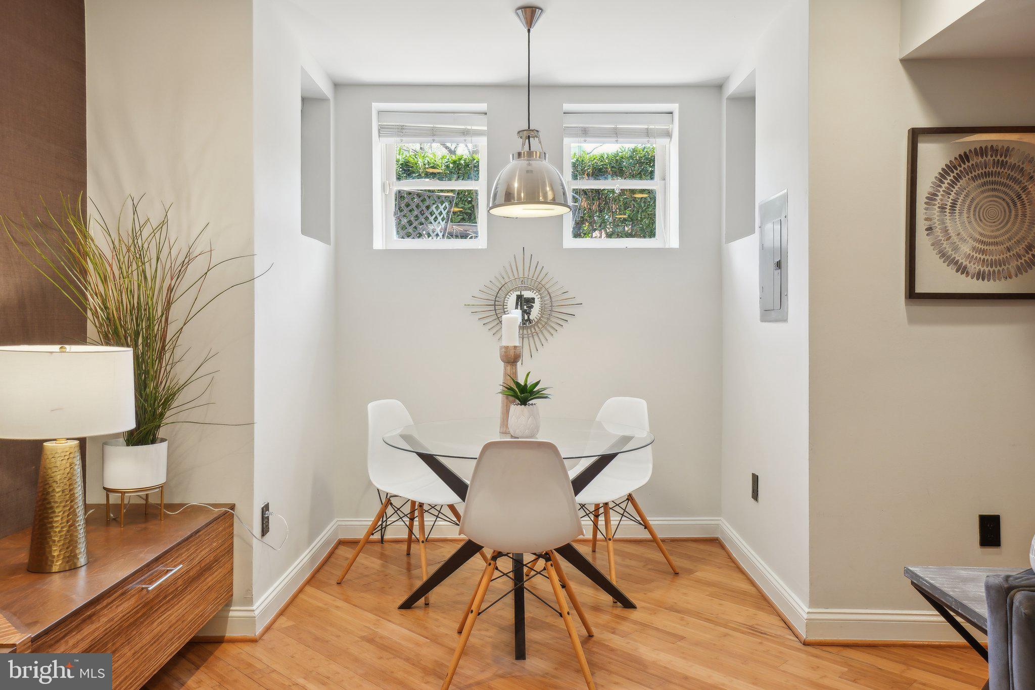 DUPONT CIRCLE - Residential
