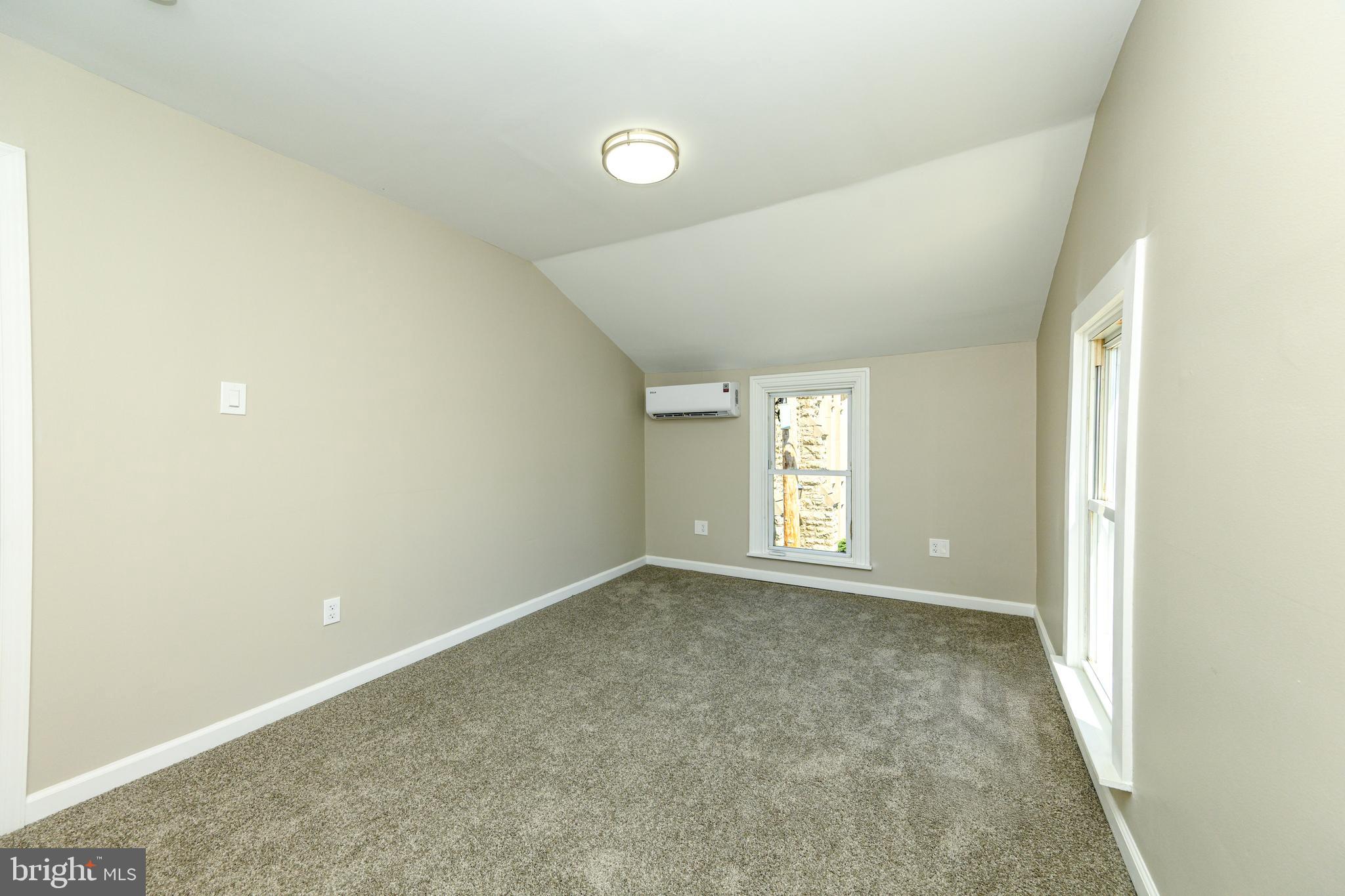 POTTSTOWN - Residential