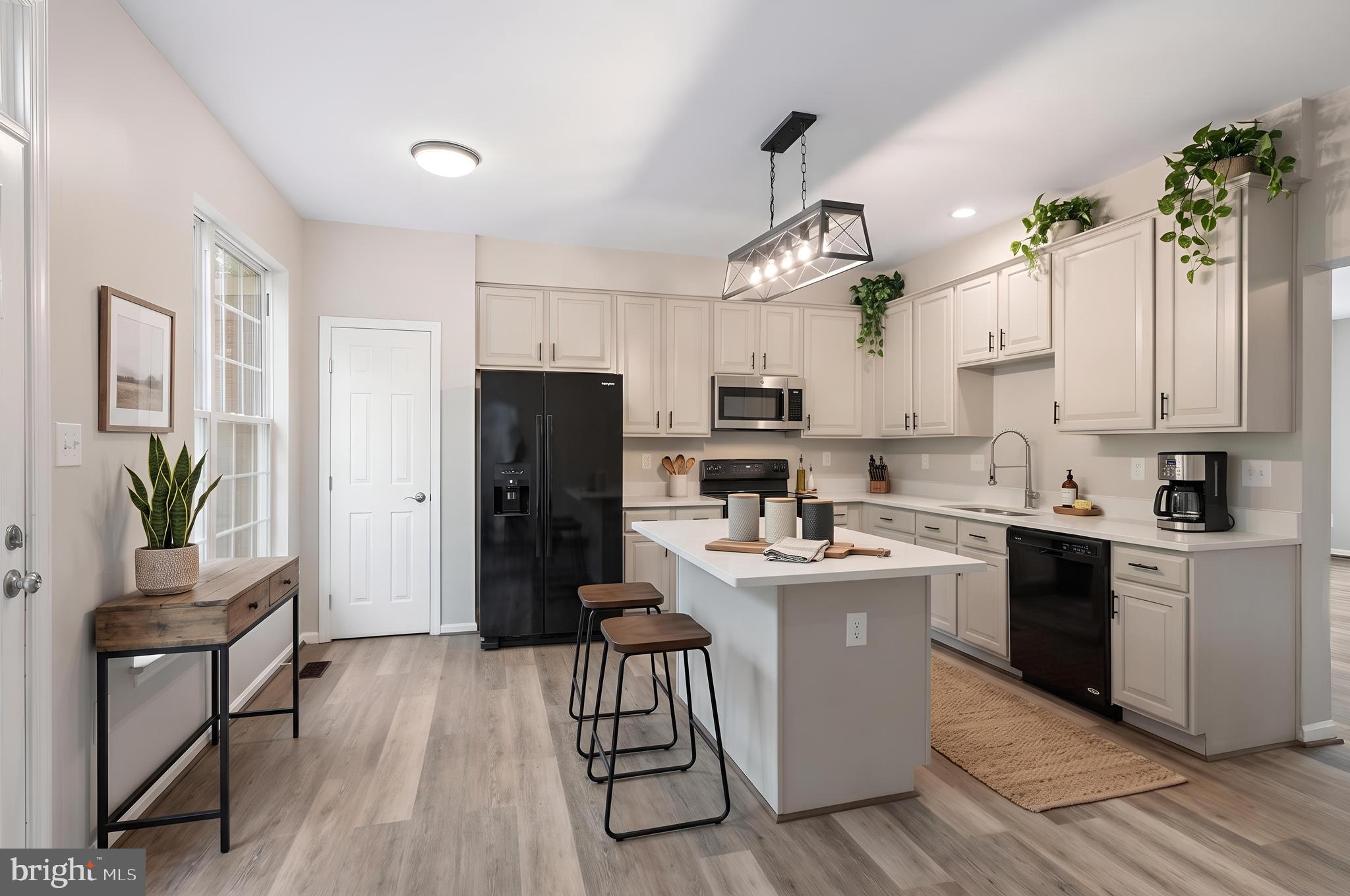 ASHBURN FARM - Residential