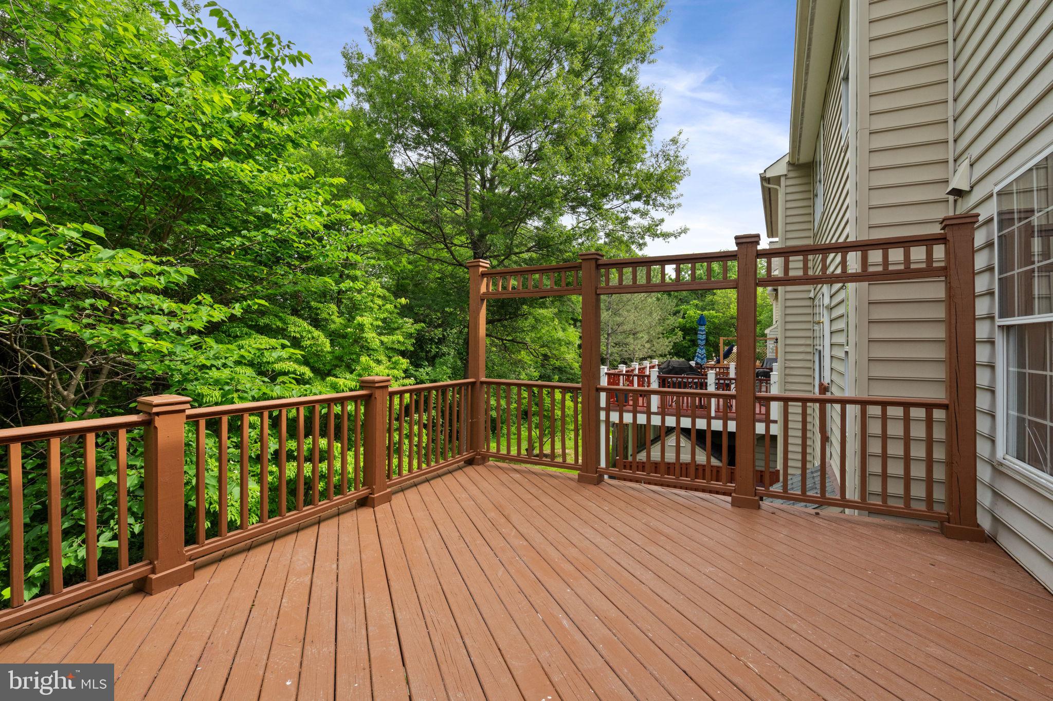 ASHBURN FARM - Residential