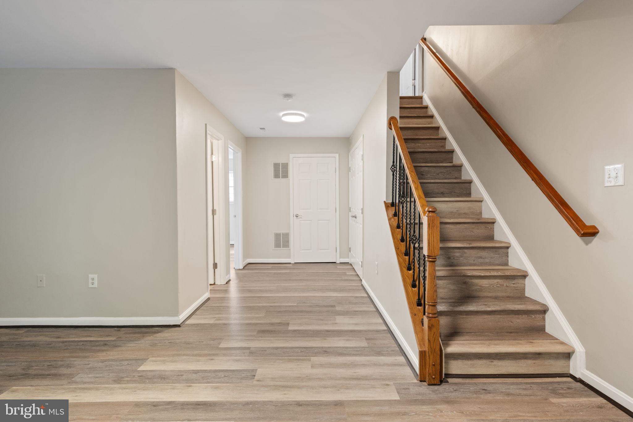ASHBURN FARM - Residential