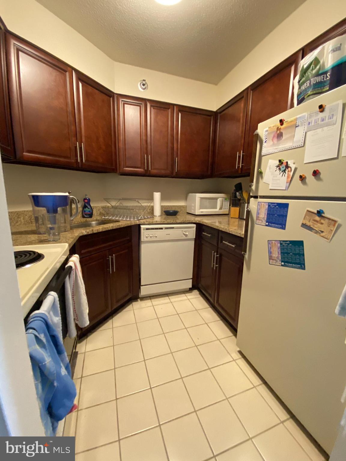 RITTENHOUSE SQUARE - Residential Lease