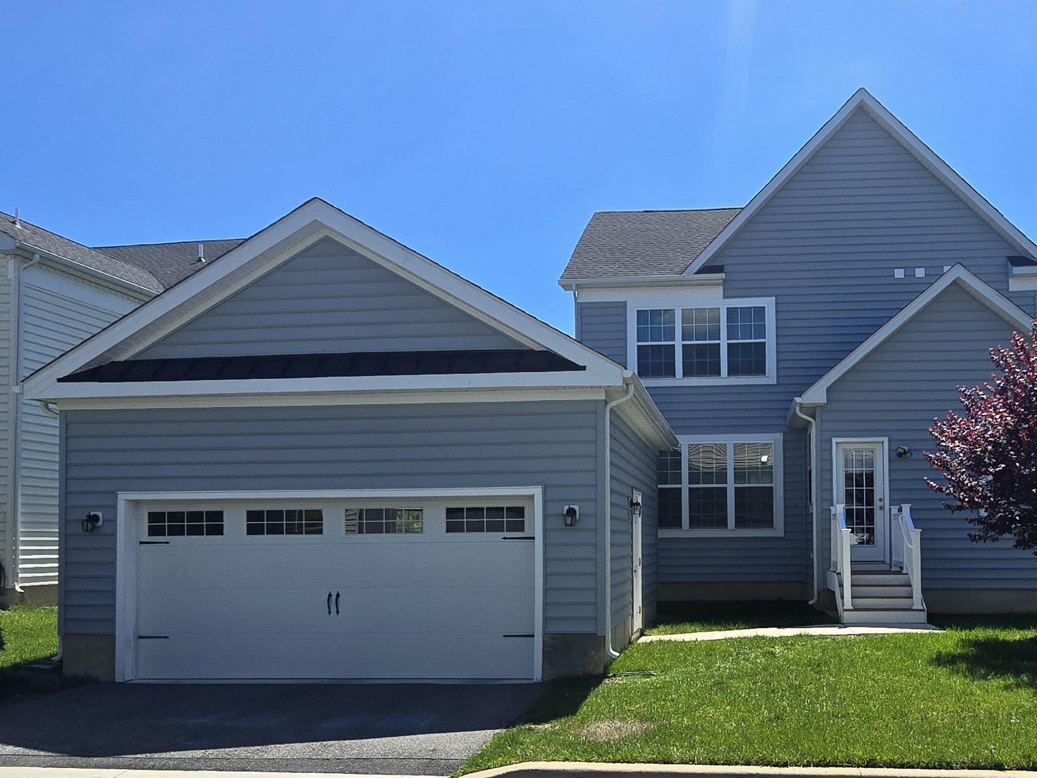 MERIDIAN CROSSING - Residential