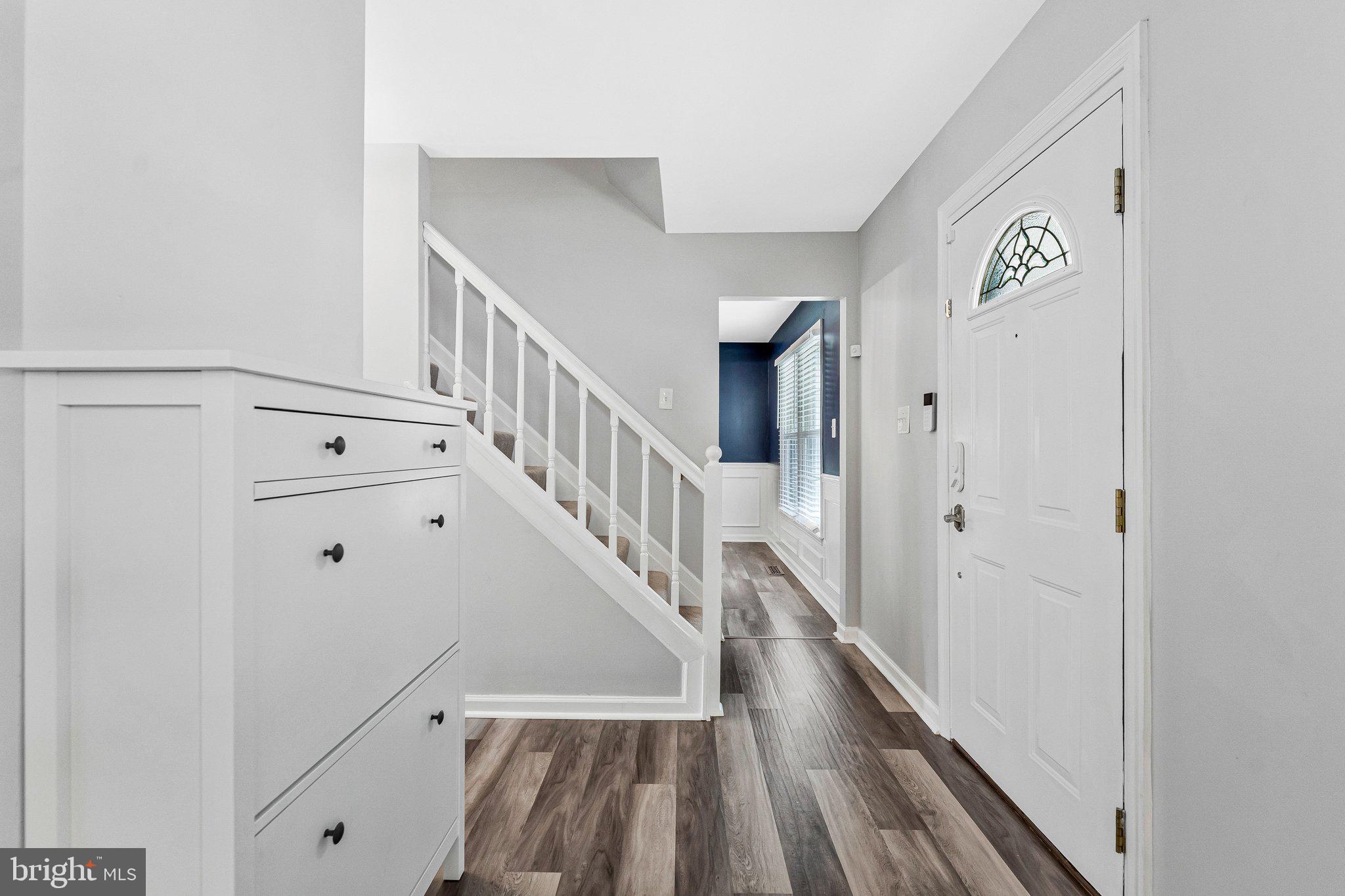 SIGNAL HILL - Residential