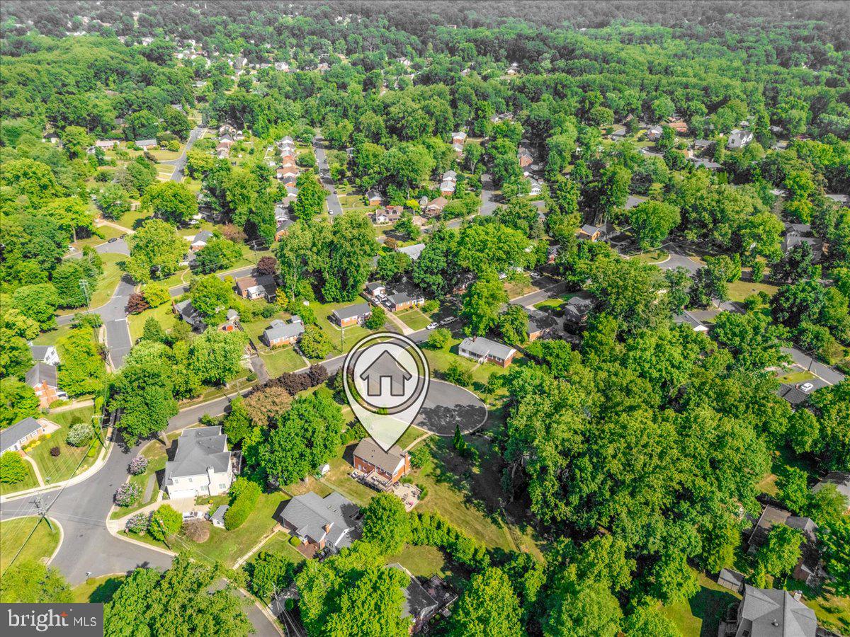 COLUMBIA PINES - Residential