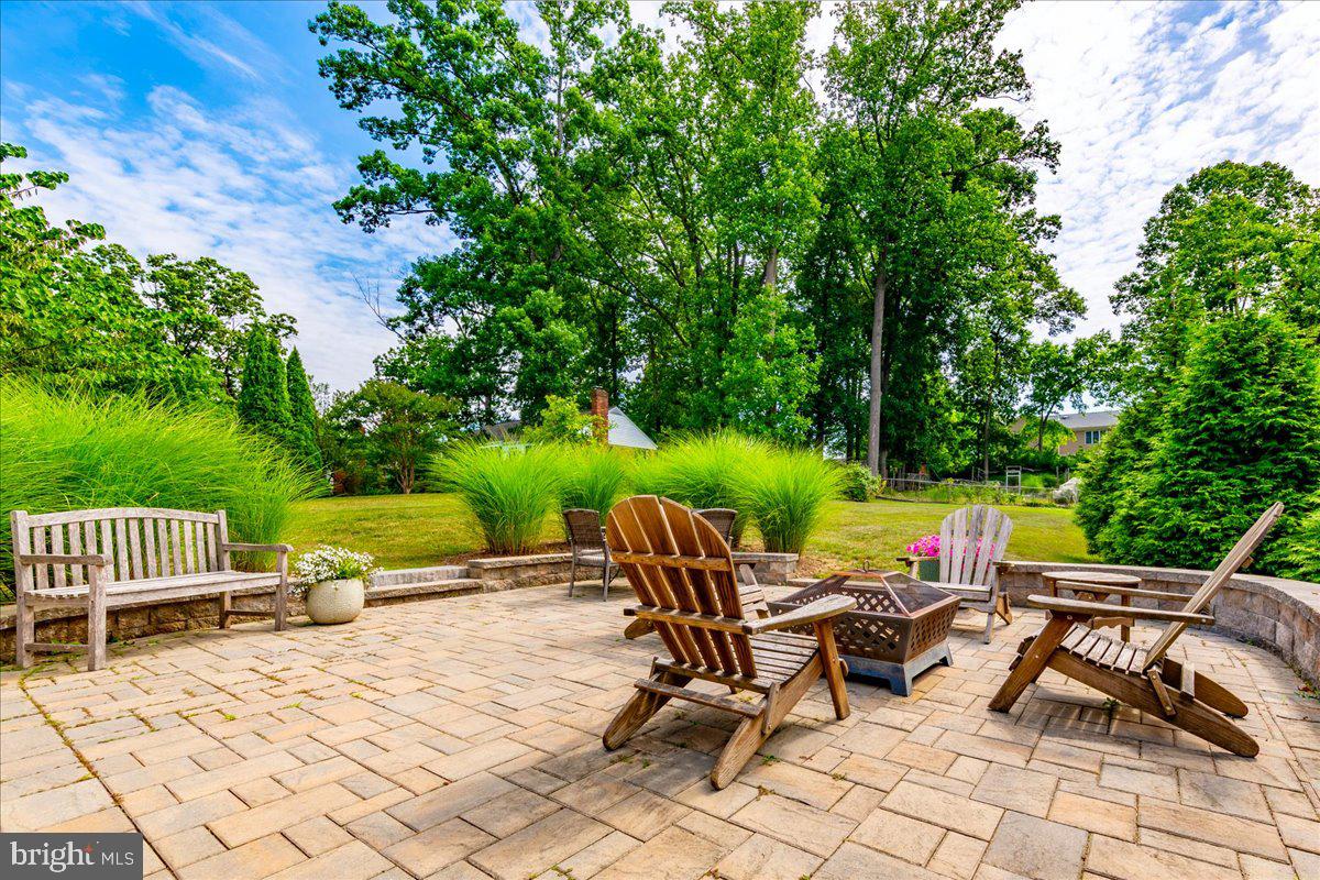 COLUMBIA PINES - Residential