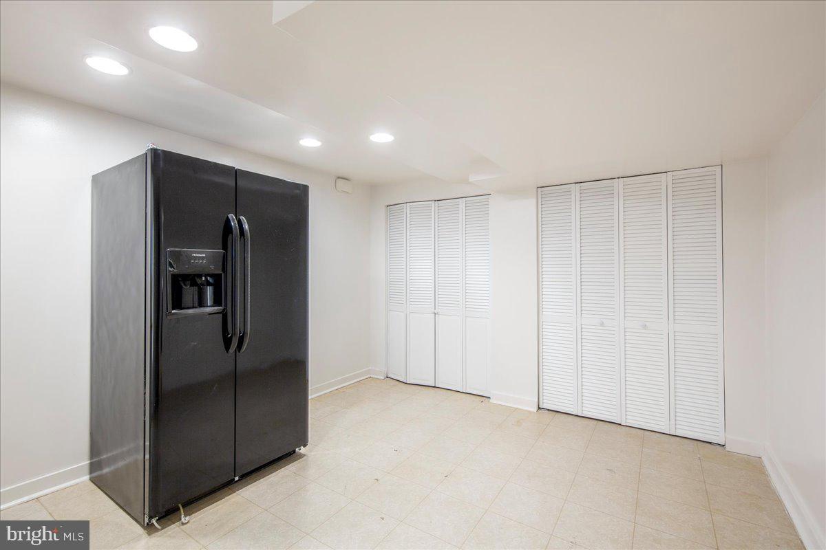 COLUMBIA PINES - Residential