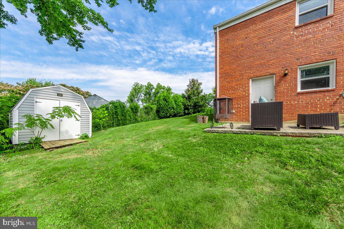 COLUMBIA PINES - Residential
