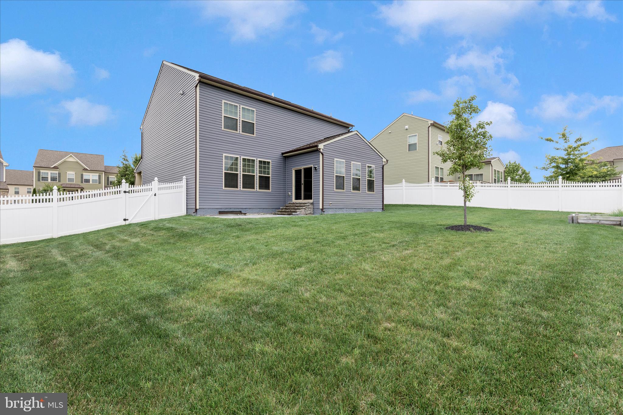 TUSCARORA CREEK - Residential