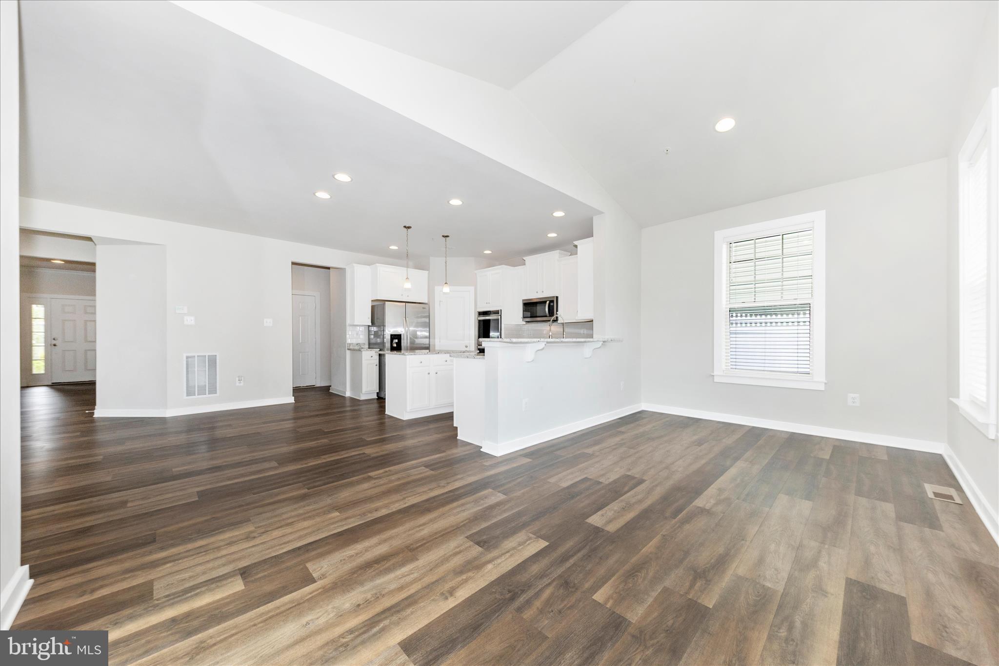 TUSCARORA CREEK - Residential