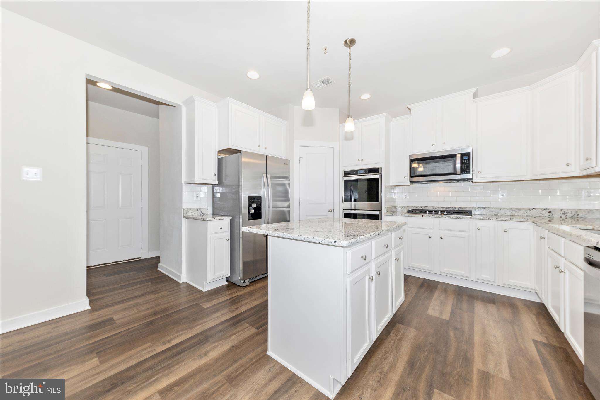 TUSCARORA CREEK - Residential