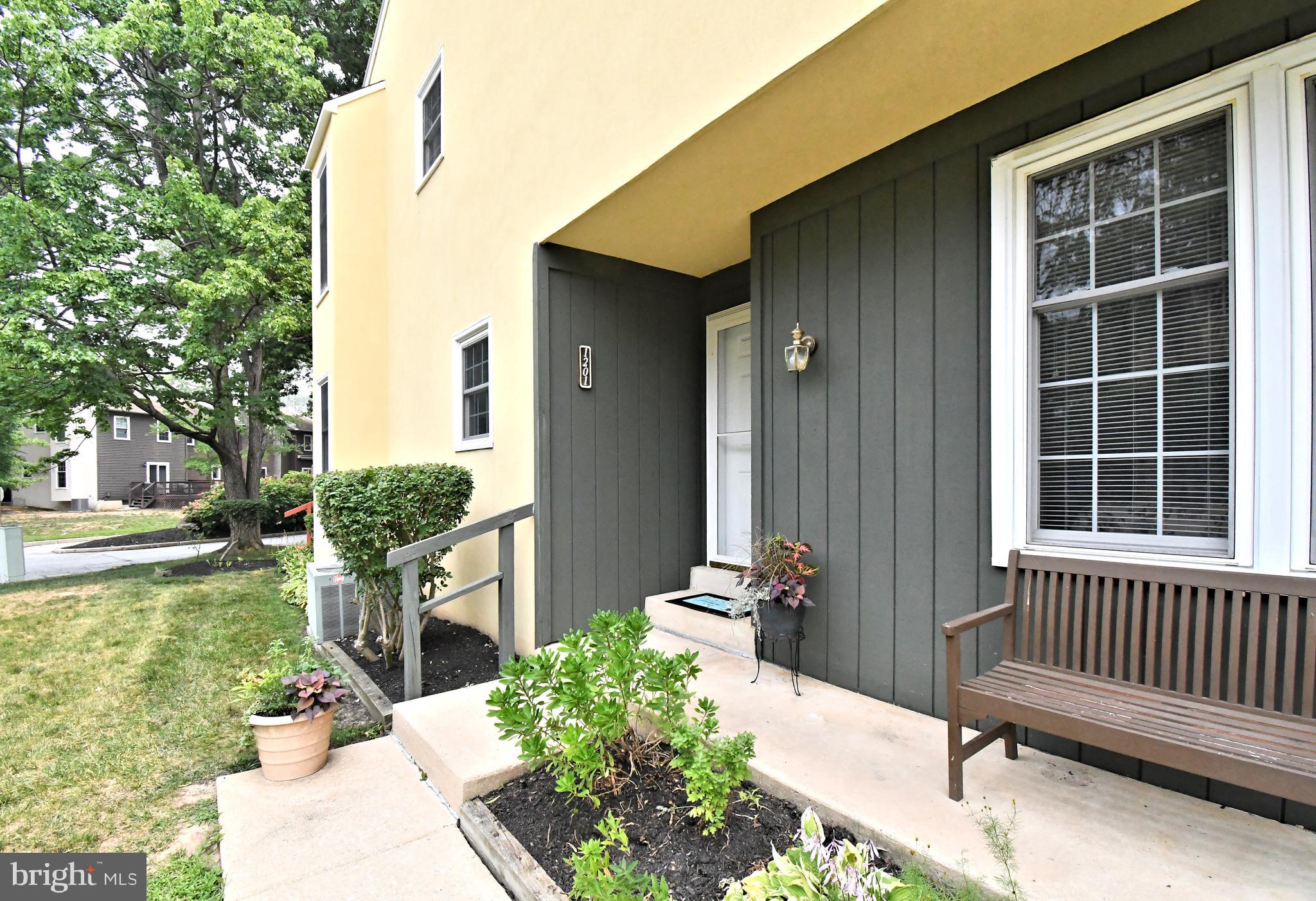 COVERED BRIDGE CRO - Residential
