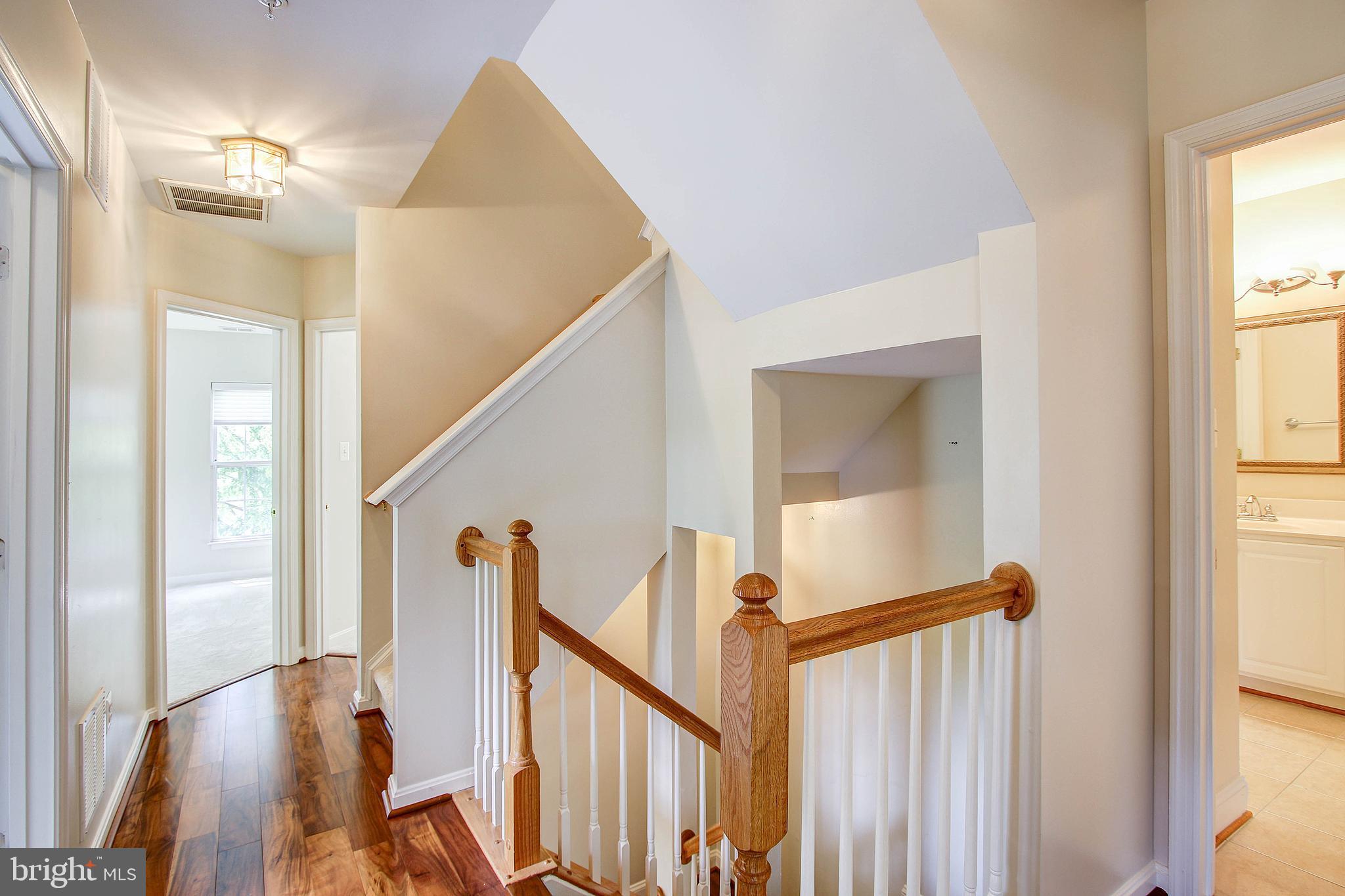 KING FARM WATKINS POND - Residential