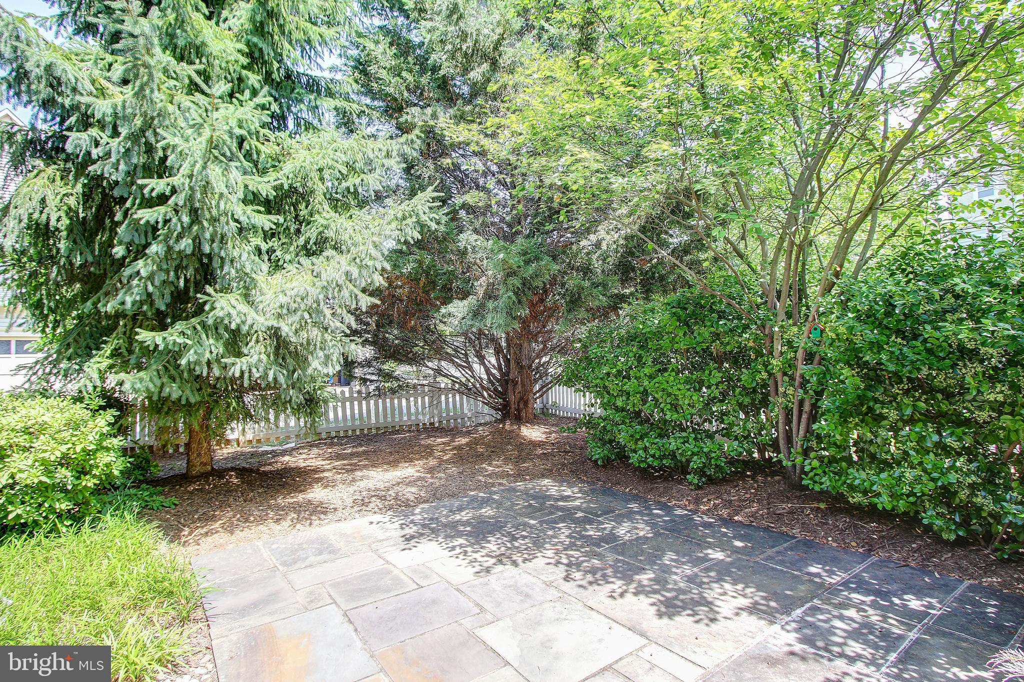 KING FARM WATKINS POND - Residential