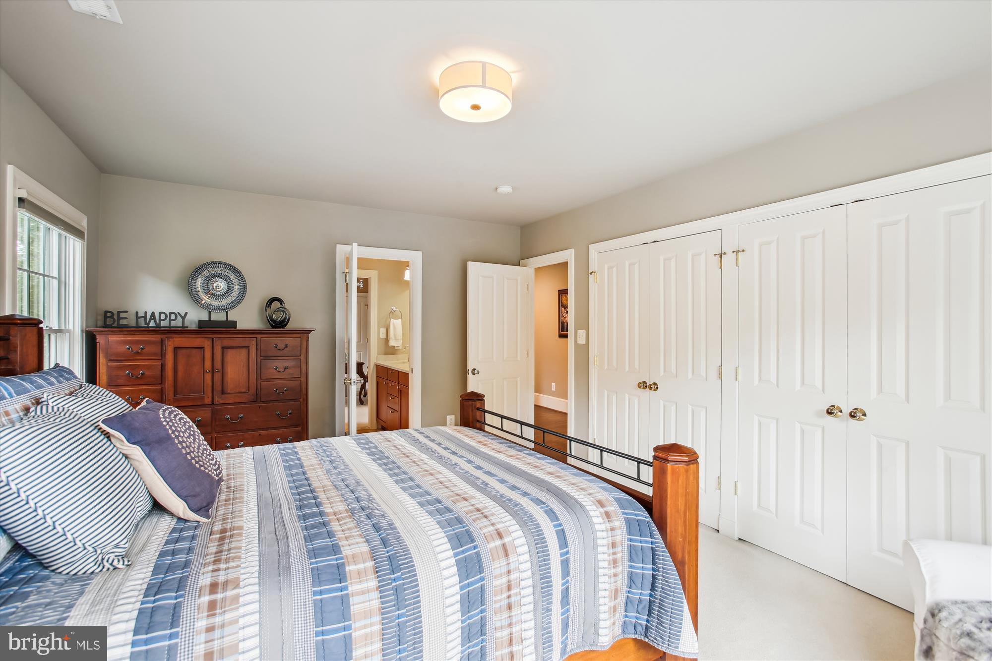WOODMONT - Residential
