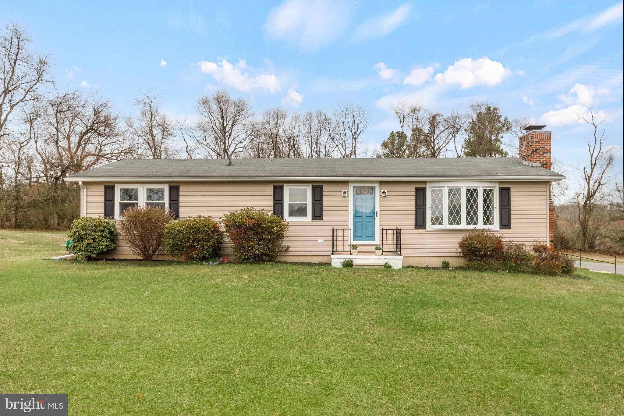 MIDDLETOWN MANOR - Residential