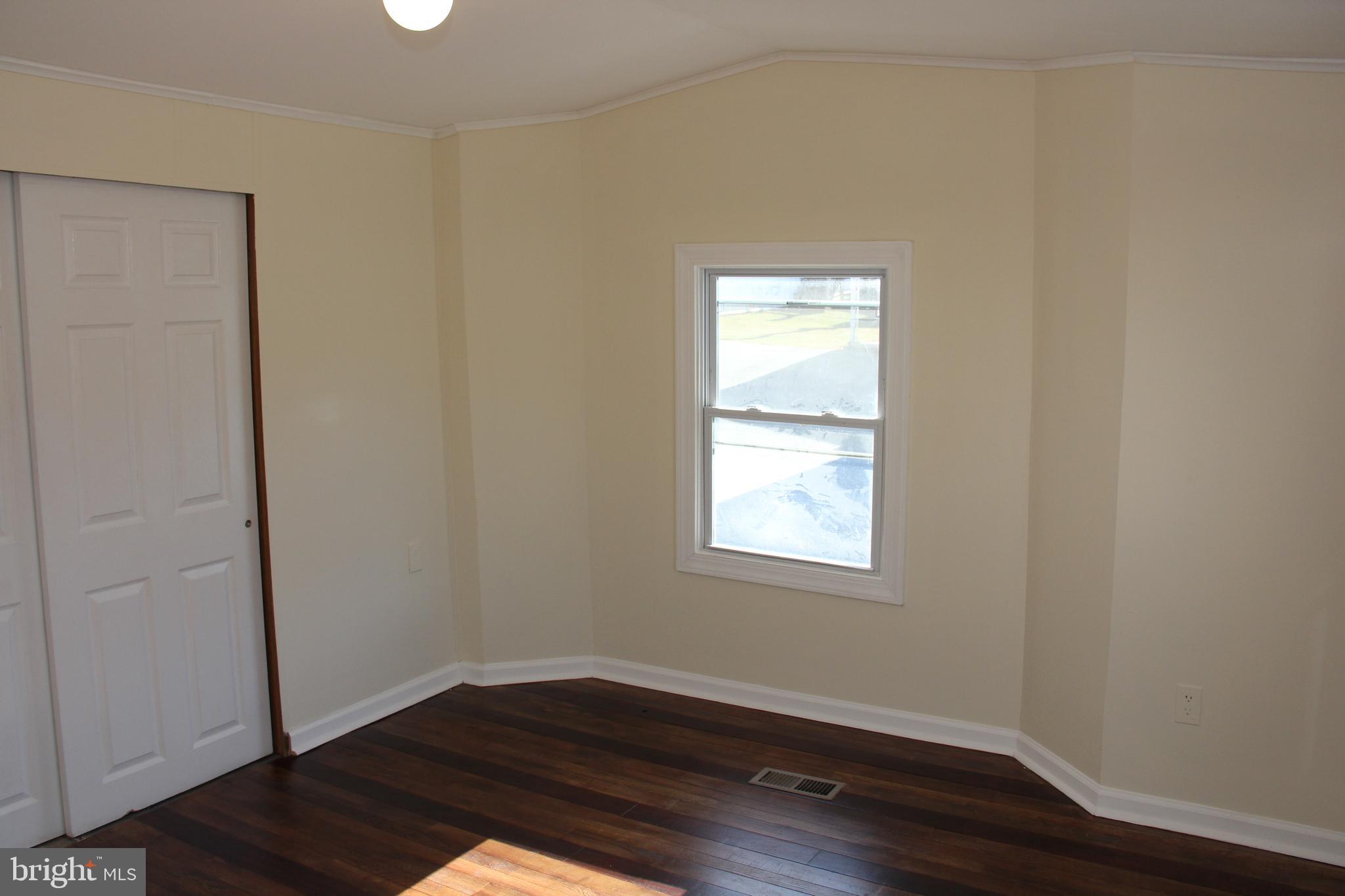 MILLTOWN - Residential