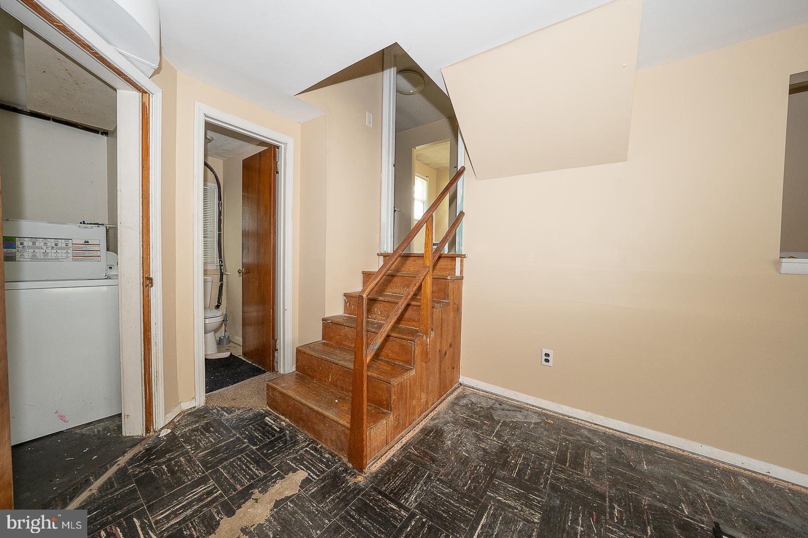 OAK HILL - Residential