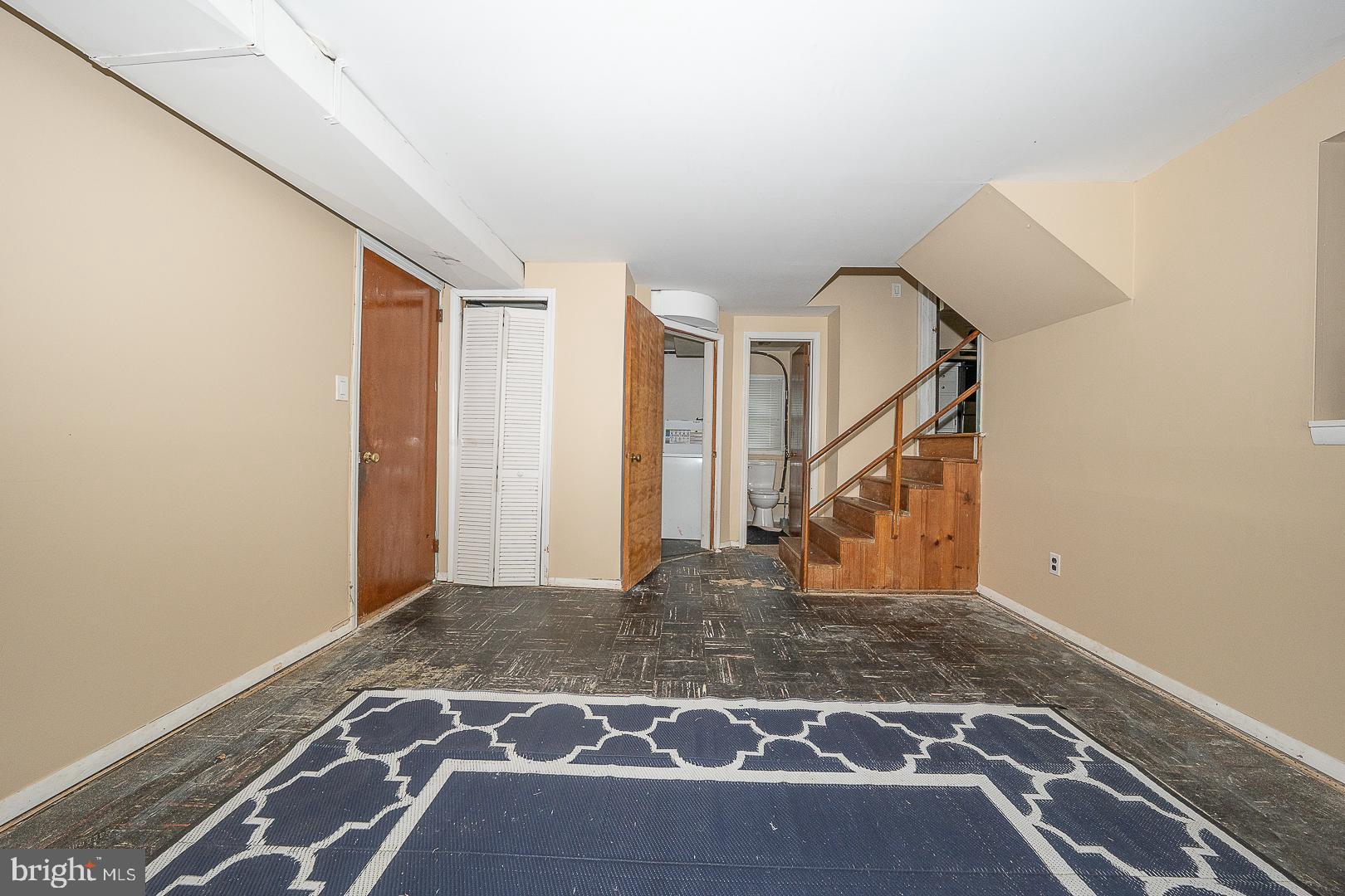 OAK HILL - Residential