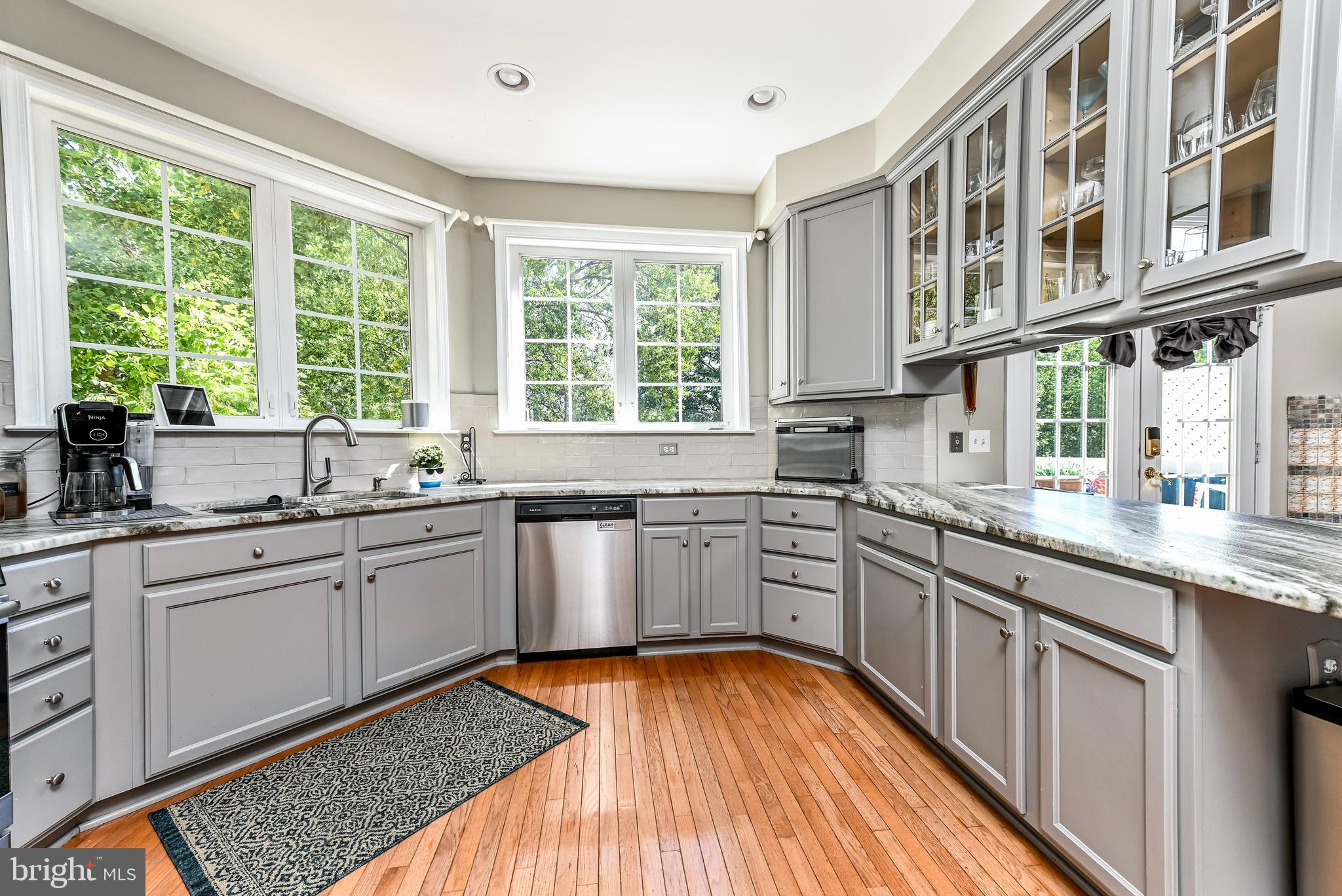LANSDOWNE ON THE POTOMAC - Residential