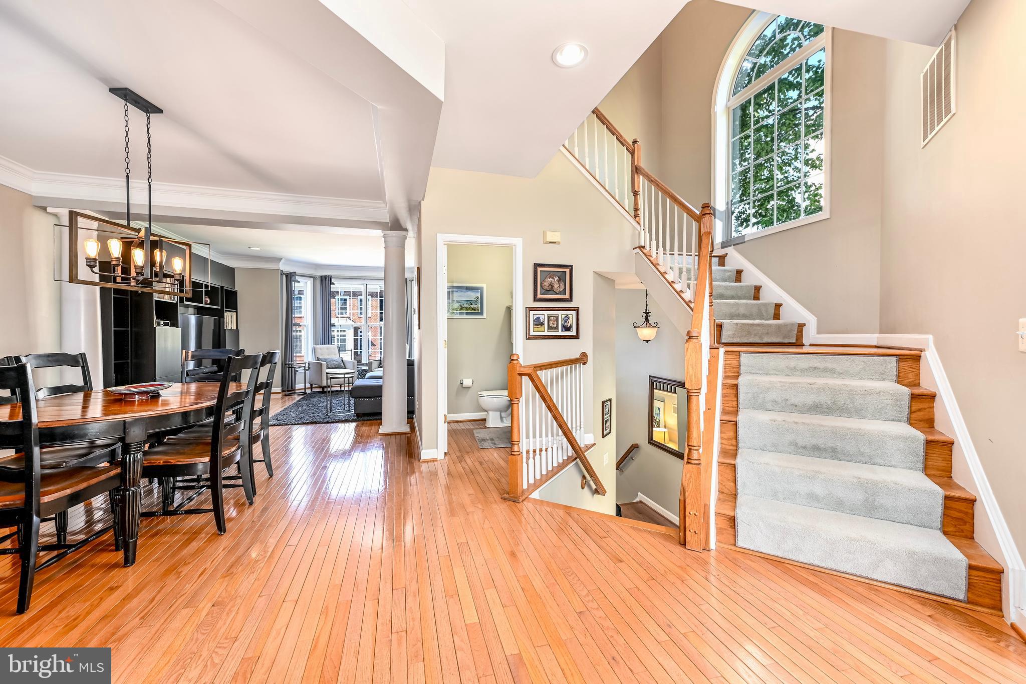 LANSDOWNE ON THE POTOMAC - Residential