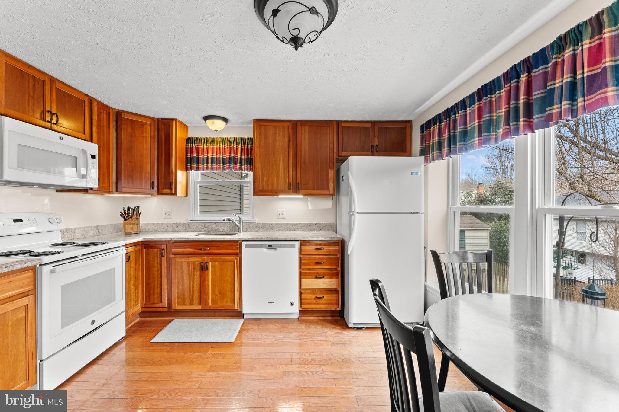 MONTCLAIR - Residential