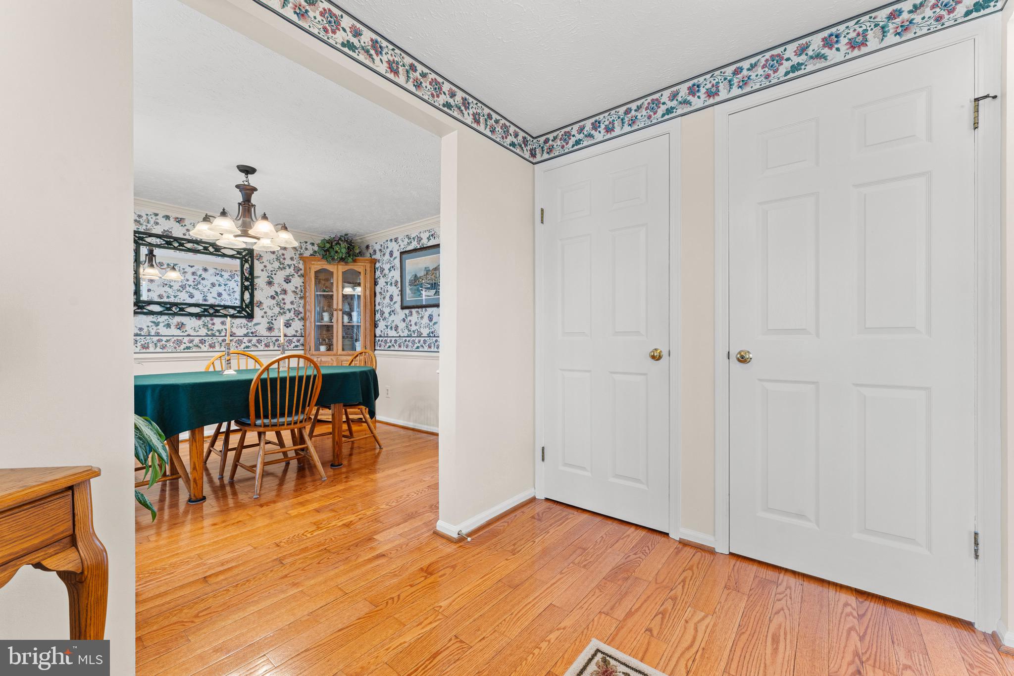MONTCLAIR - Residential
