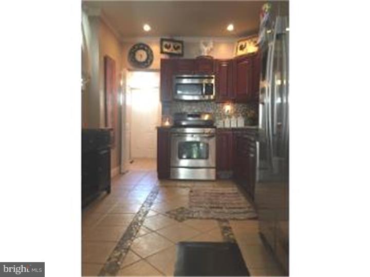 PORT RICHMOND - Residential