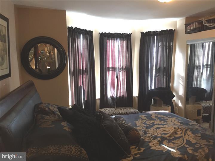 PORT RICHMOND - Residential