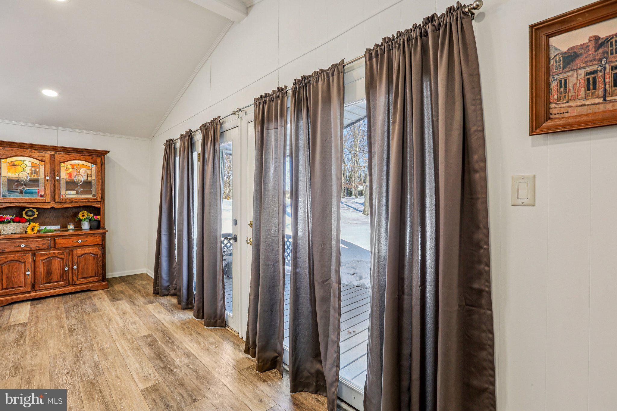 LAKE HERITAGE - Residential