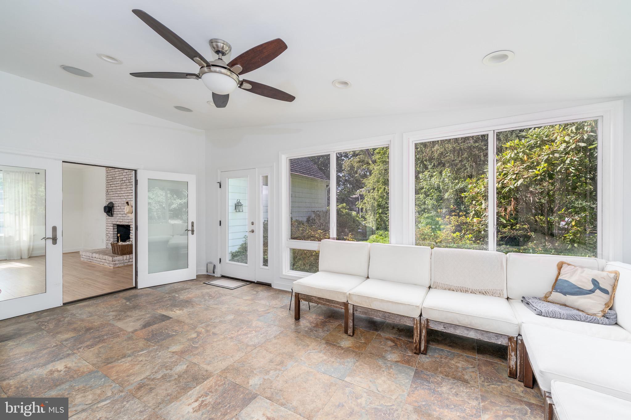 FAIR OAKS ON THE MAGOTHY - Residential