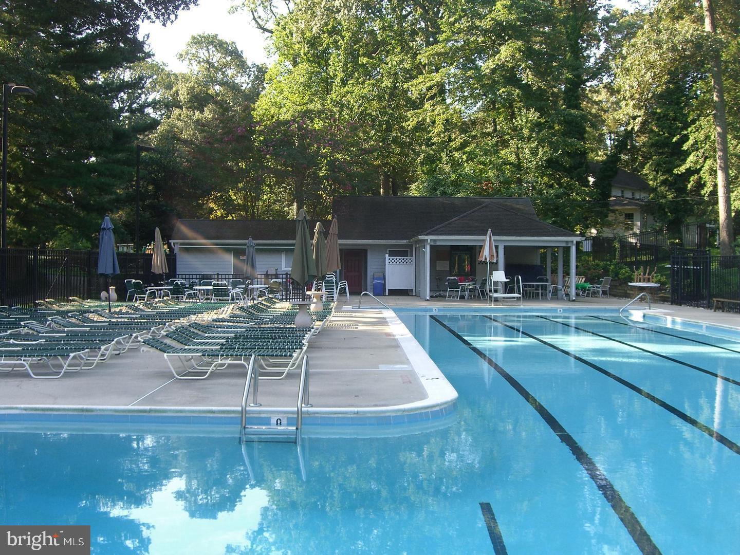 FAIR OAKS ON THE MAGOTHY - Residential