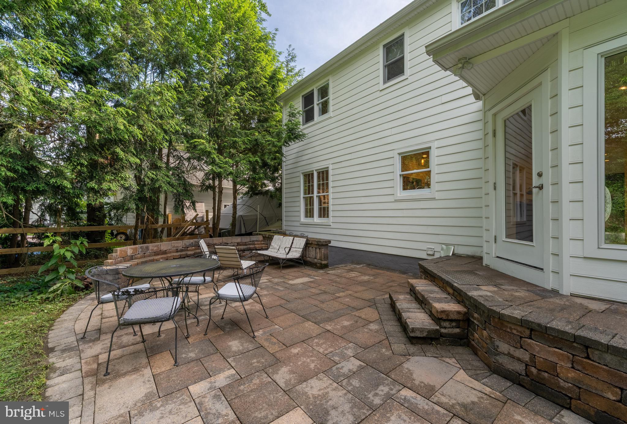 FAIR OAKS ON THE MAGOTHY - Residential
