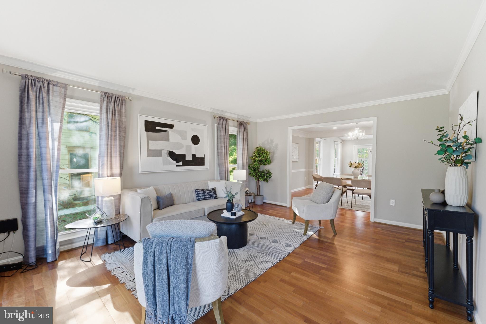 SHERWOOD FOREST MANOR - Residential